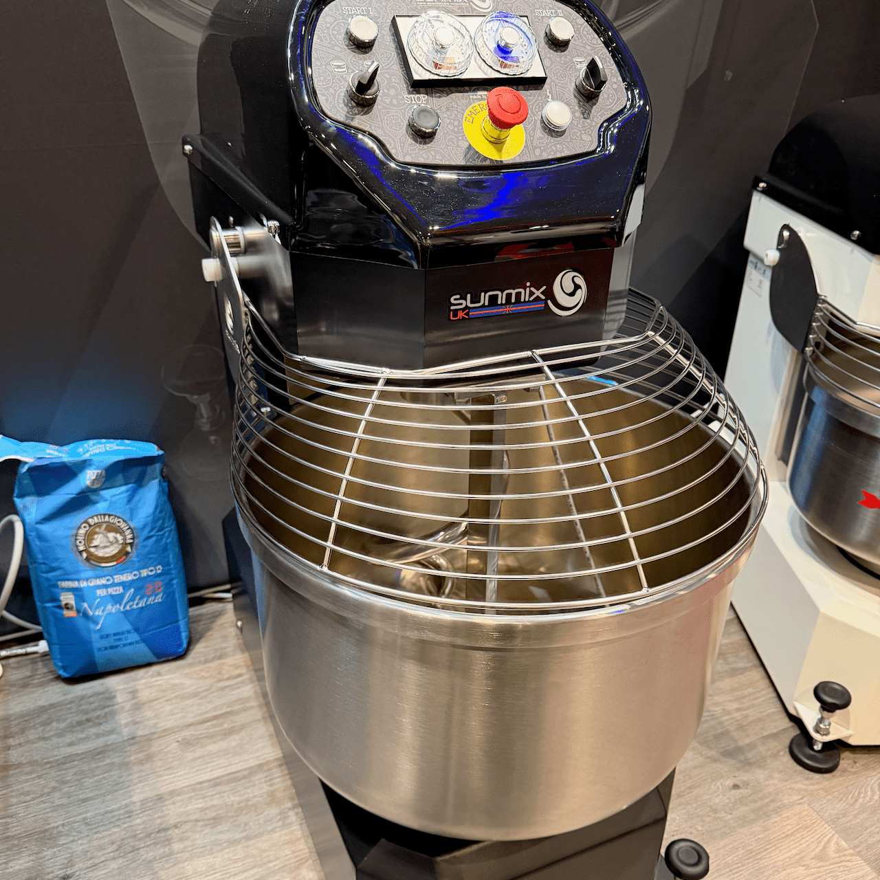 Sunmix Classic 60kg Spiral Dough Mixer (Ex Demo) - Pizza Solutions